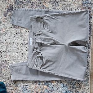 Loft light gray stretchy skinny jeans, size 8/29